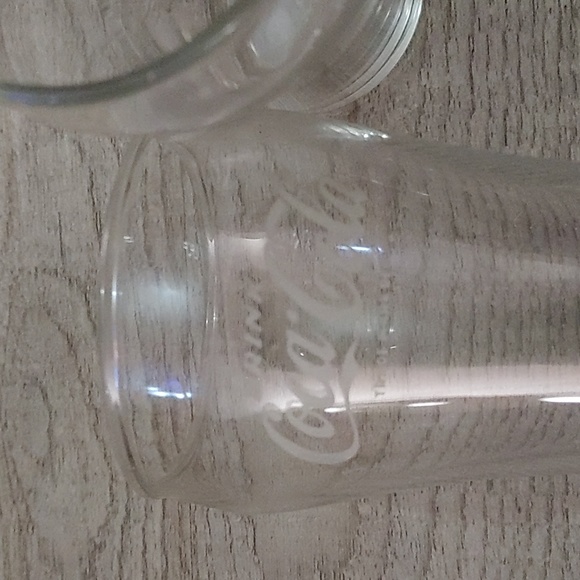 2 small vintage coca cola glasses - Picture 3 of 3